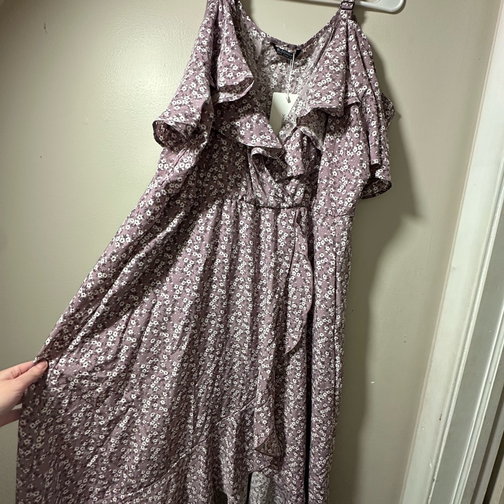 Floral Dress with Ruffle Detail - Picture 2 of 4